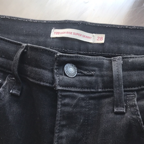 Levi’s 720 High Rise Super Skinny - Picture 6 of 11